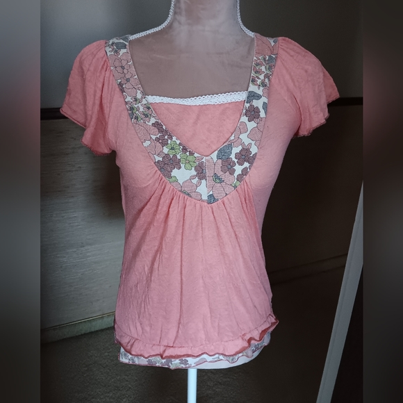 Y2K ~ Pastel Peach Floral Square Neck Ruffle Hem Top S - Picture 10 of 10
